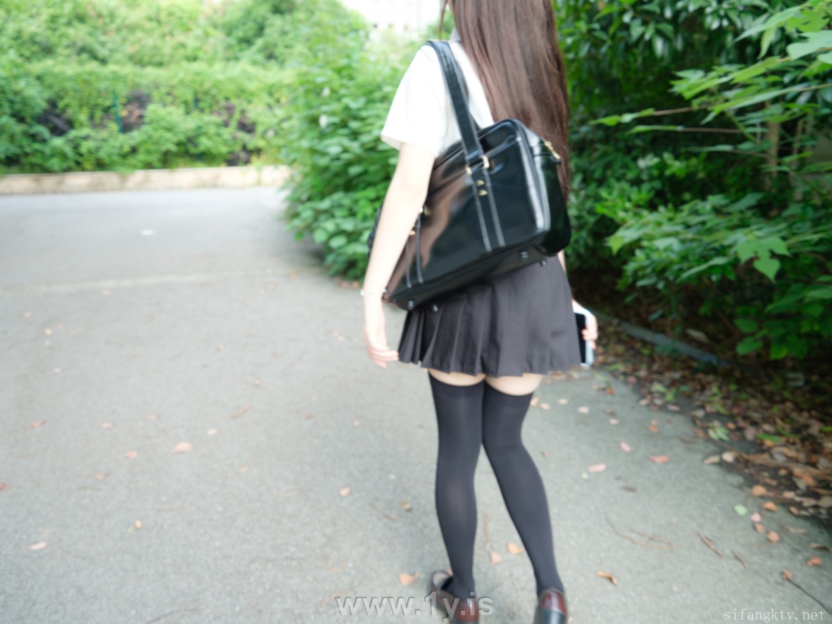 The Tender girl in black stockings Outdoor Exposure-1 (4)