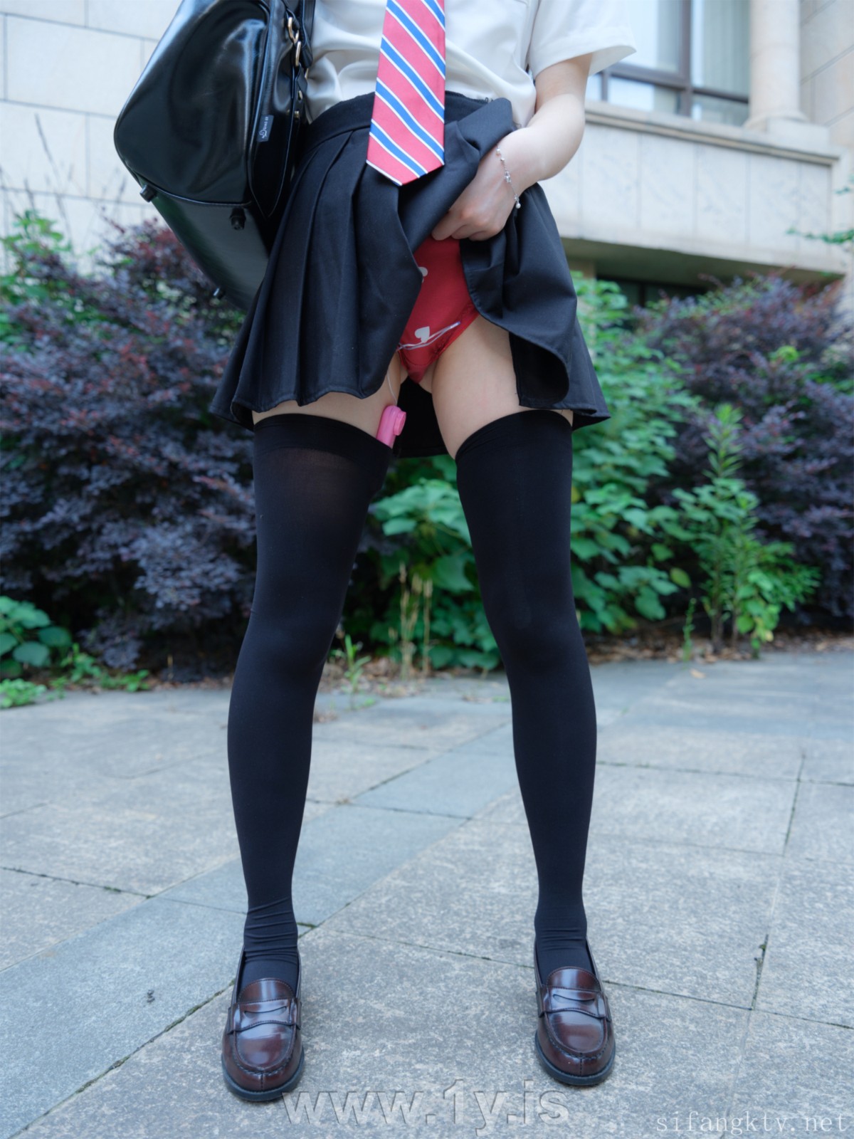 The Tender girl in black stockings Outdoor Exposure-1 (6)